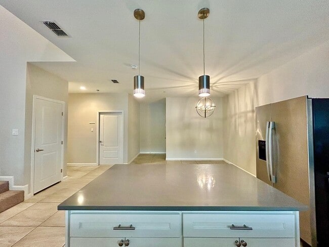 Photo - 10902 International Blvd Unit 113