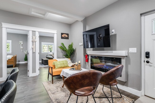 Photo - 21031 NE 4th St Unit ID1035936P