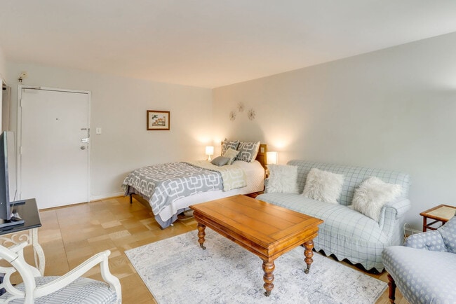 Photo - 2710 Macomb St NW Unit SI FL3-ID1546421P