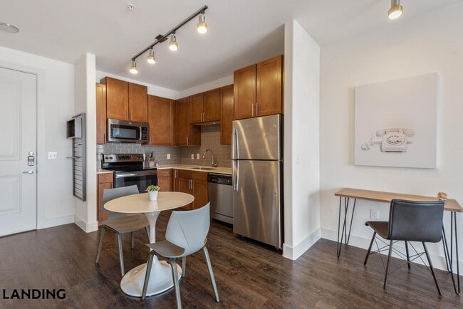 Photo - 2623 Keene St Unit 533