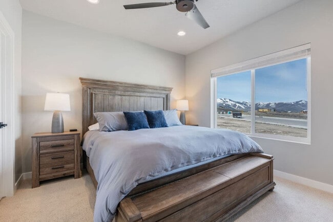 Photo - 6831 Silver Creek Dr Unit ID1249880P