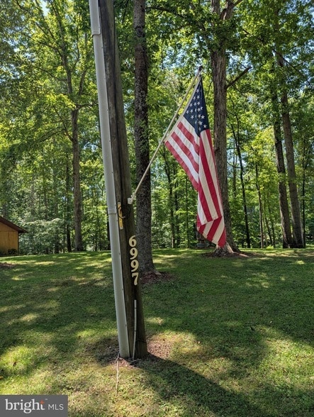 Photo - 6997 Gilbeth Rd