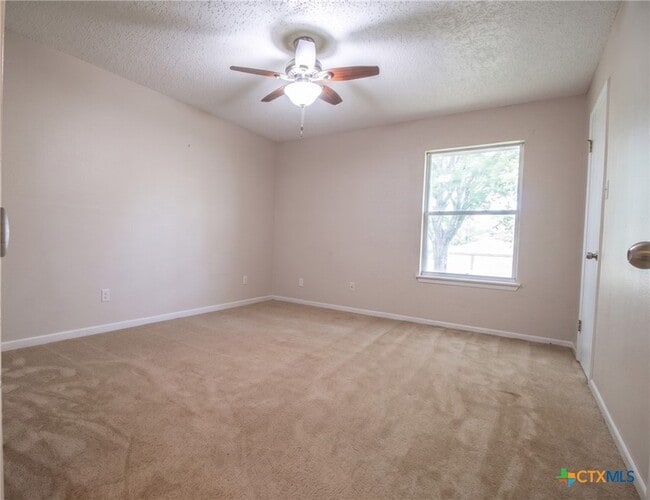 Photo - 616 Manning Dr