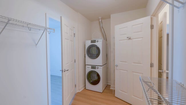 In-home Washer and Dryer - The Veridian