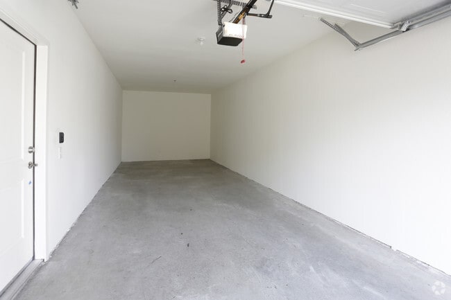 1BR, 1BA - 930 SF - Watermark on Twenty Mile