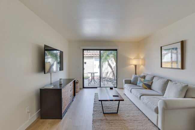 Photo - 6908 Peachtree Rd Unit SI ID1307615P