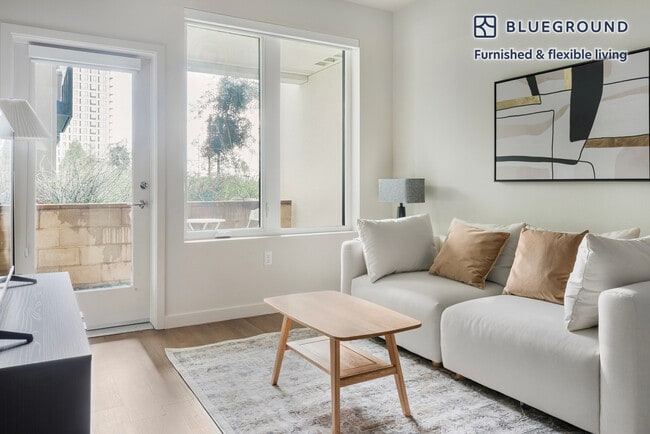 Building Photo - 2333 Calle Del Mundo Unit FL3-ID2082