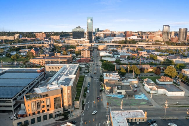 Photo - 644 Bridge St NW Unit SI FL2-ID1539838P