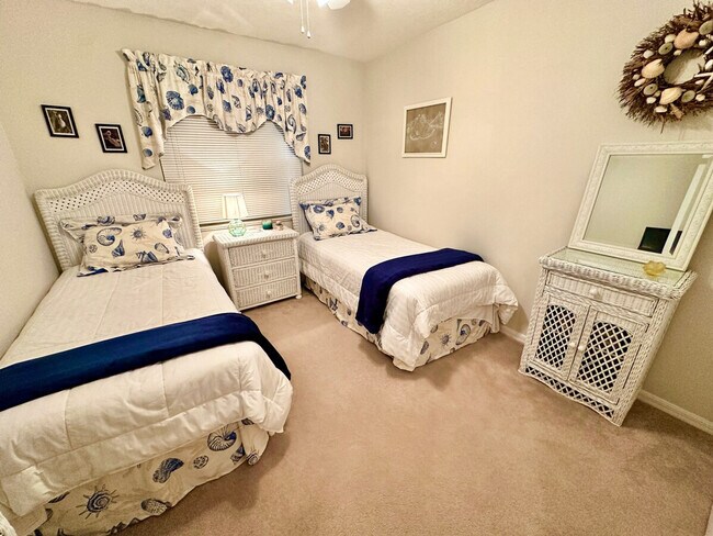 Photo - 1184 Nettles Blvd Unit SI ID1537487P