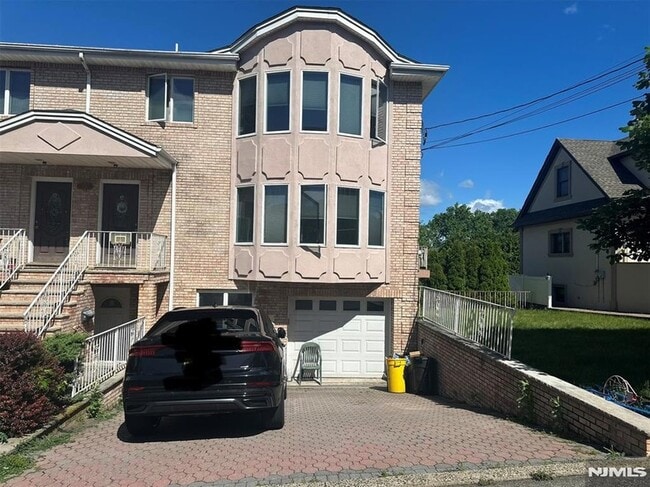 Photo - 501 7th St Unit B