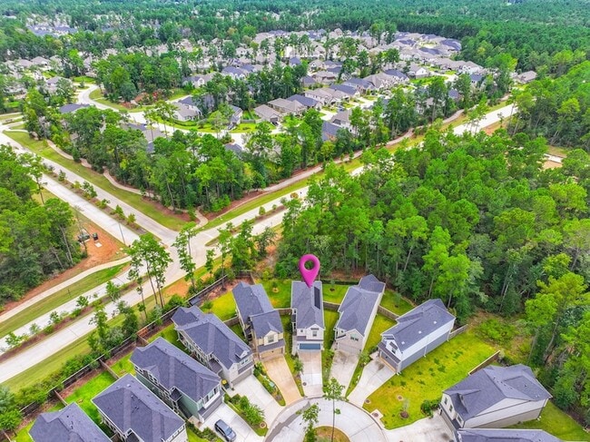 Photo - 112 Red Cascade Trl