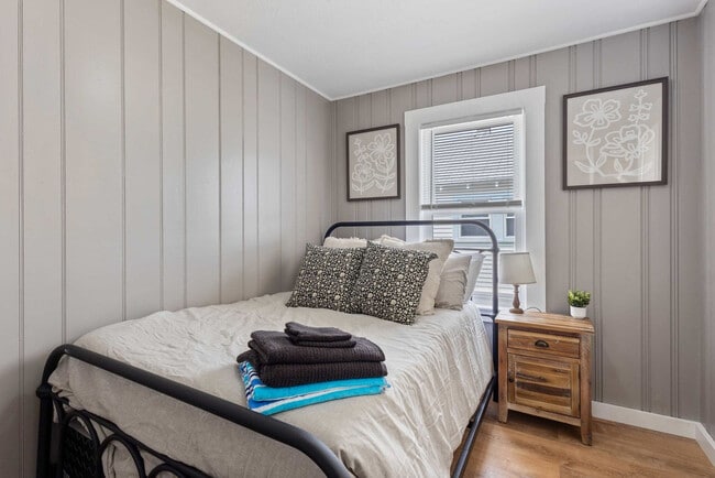 Photo - 2 Island Path Unit SI ID1312422P