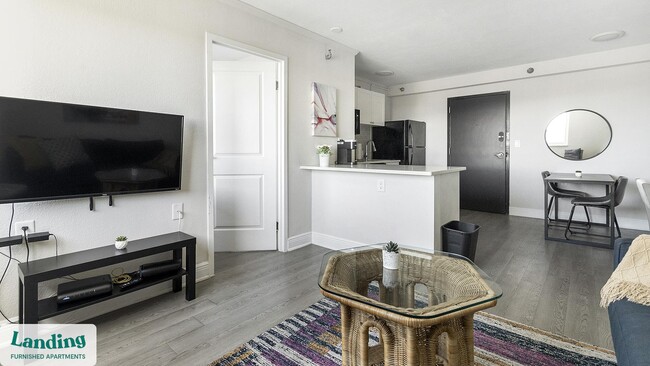 Photo - 305 Dr. M.L.K. Jr St S Unit 839.1403629