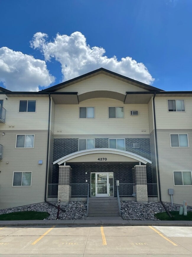 Photo - Campus Place Apartments