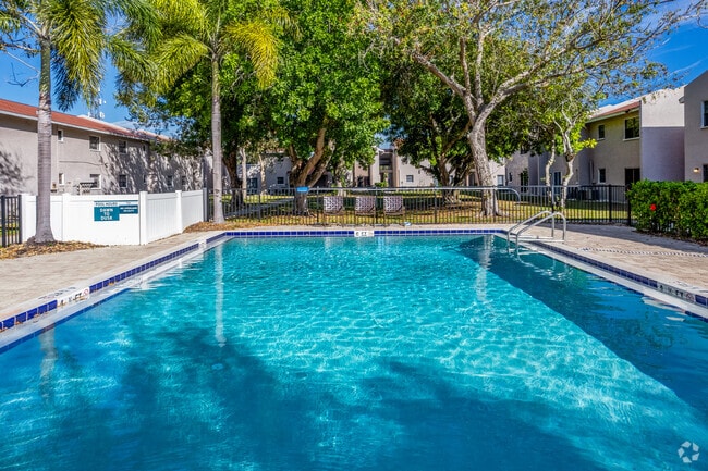 Crossings at 66th Saint Petersburg, FL | CorporateHousing