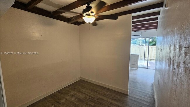 Photo - 1836 Roosevelt St