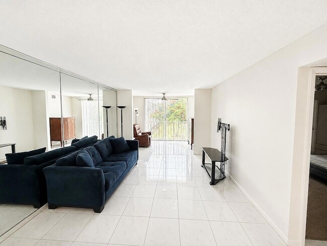 Photo - 14307 Bedford Dr Unit 3020