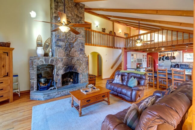 Photo - 525 Townsand Hollow Rd Unit SI ID1492973P