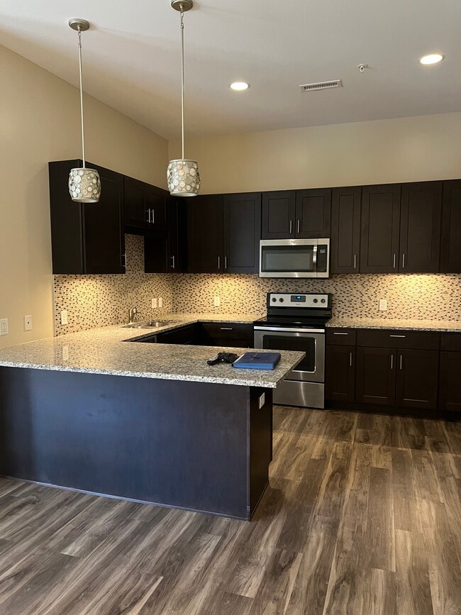 701 Kitchen - Icon Tower