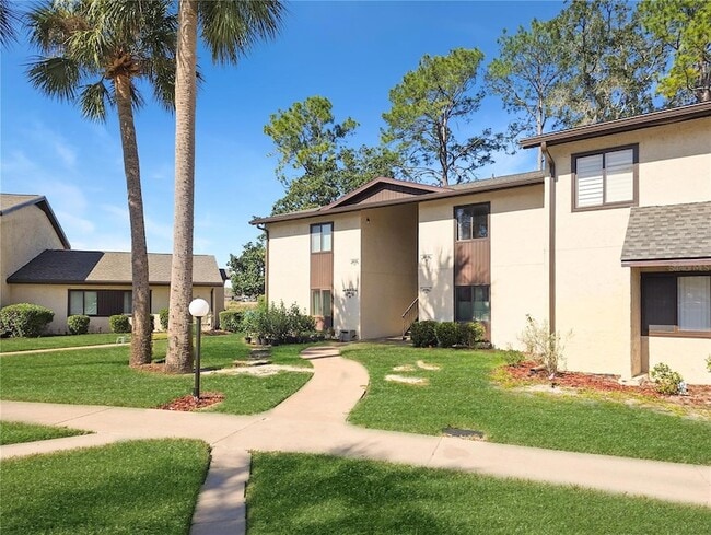 Photo - 623 Midway Dr Unit B