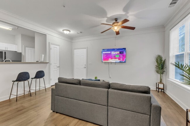 Photo - 7617 Almaden Way Unit ID1284647P