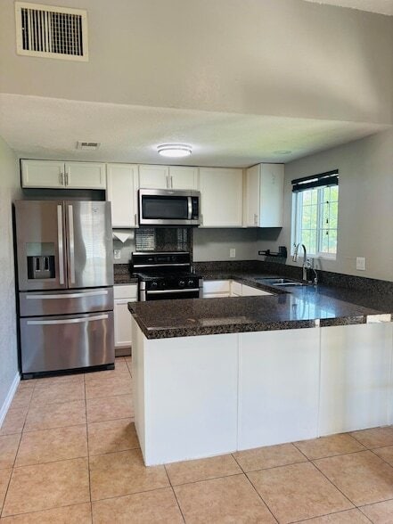 Photo - 80747 Columbia Ave