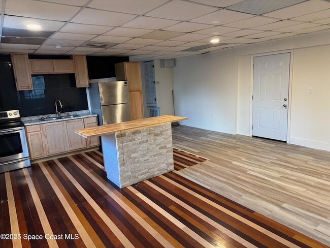 Photo - 808 Forrest Ave