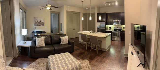 Photo - 5655 Carnegie Blvd Unit ID1344163P