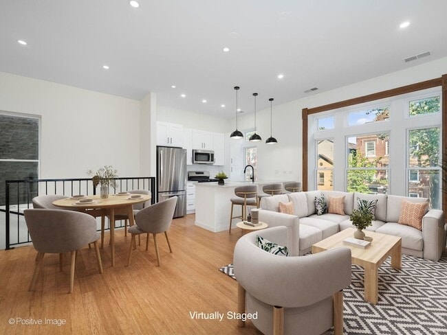 Photo - 842 N Wolcott Ave Unit B