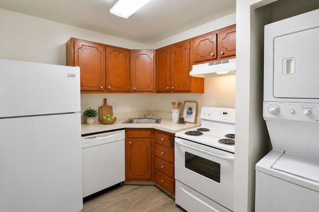Photo - Towson Crossing Apartment Homes