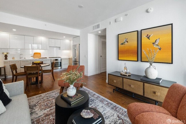 Photo - 601 Grove St Unit ID1047589P