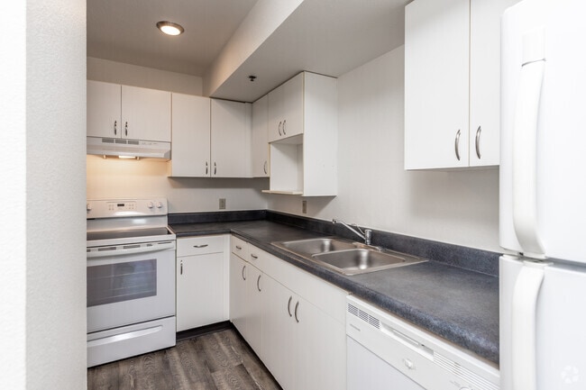 2BR, 1BA - Hepburn/1,144 SF - LeClaire