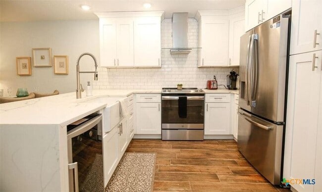 Photo - 104 Cove E Unit 107