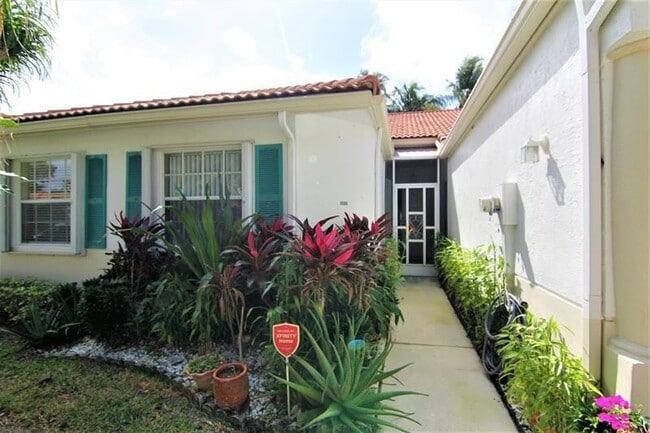 Photo - 6098 Lake Hibiscus Dr