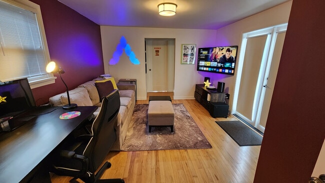 Photo - 11315 Roosevelt Way NE Unit ID1051272P