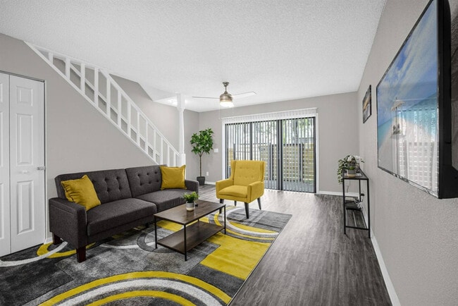 Building Photo - 13915 Heritage Club Dr Unit SI ID1511051P