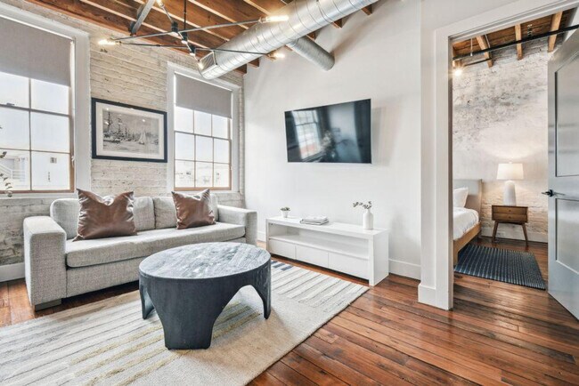 Photo - 315 Girod St Unit SI ID1267135P