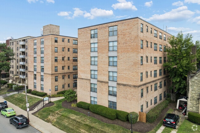 Building Photo - Tiffany Apartments