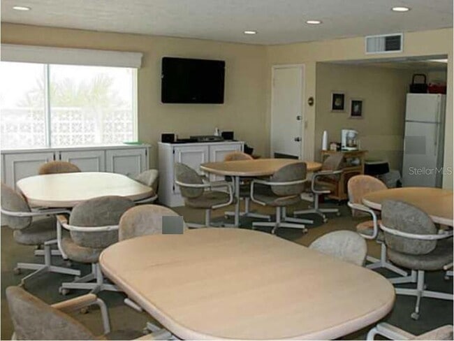 Photo - 333 The Esplanade N Unit 108