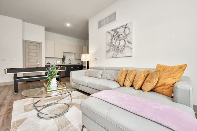 Photo - 18210 Park Row Blvd Unit SI FL1-ID1604264P