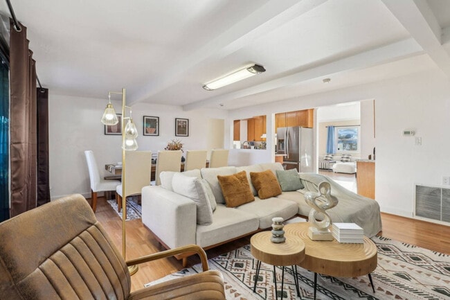 Photo - 609 Carlsbad St Unit ID1283128P