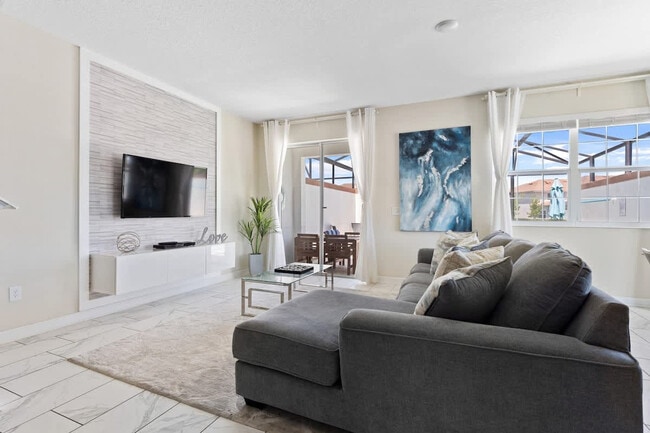 Photo - 4928 Windermere Ave Unit ID1280936P