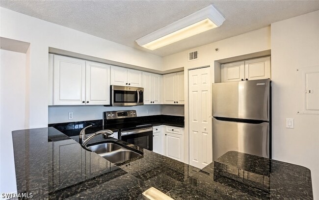 Photo - 1180 Wildwood Lakes Blvd Unit 105