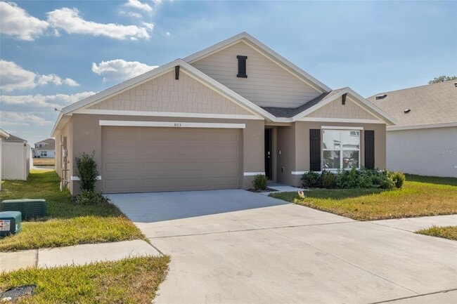 Building Photo - 803 Ace Outlaw Ave