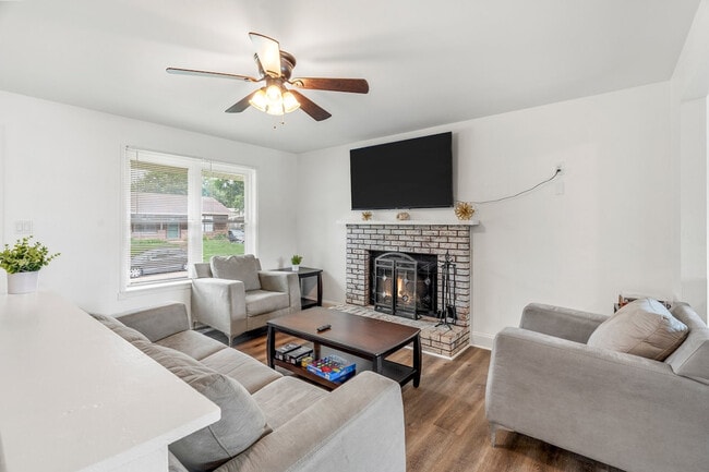 Photo - 240 Seebold Spur Unit SI ID1511244P