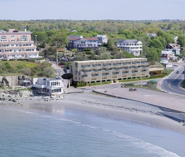 Building Photo - 120 Nantasket Ave Unit PH4