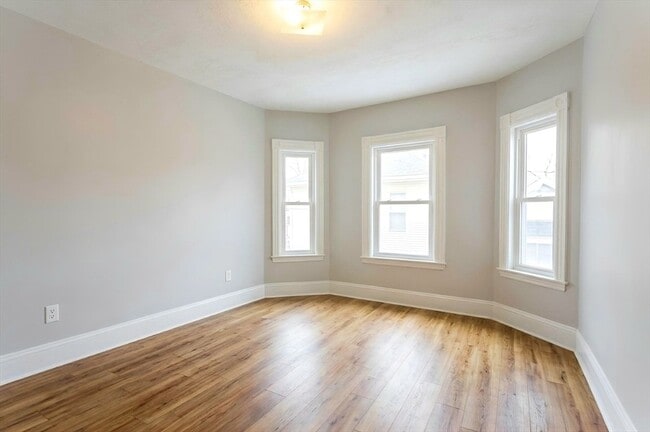 Photo - 22 Downer Ave Unit 2