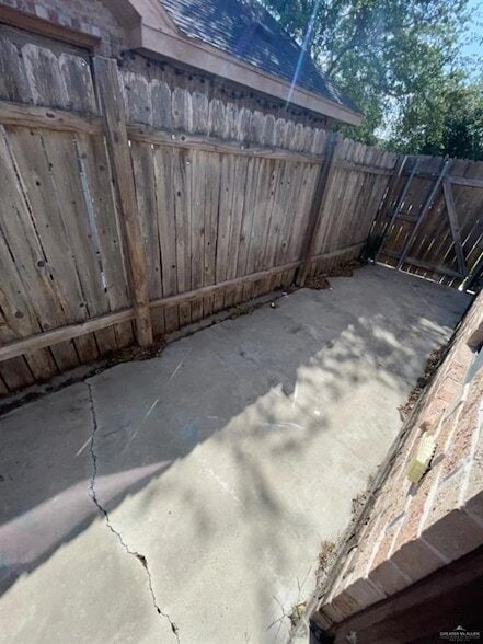 Photo - 618 DFW Dr Unit 1