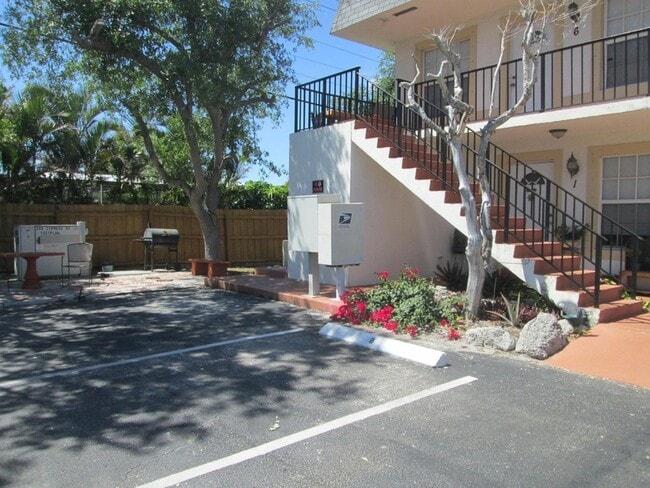 Photo - 405 N Cypress Dr Unit 0080