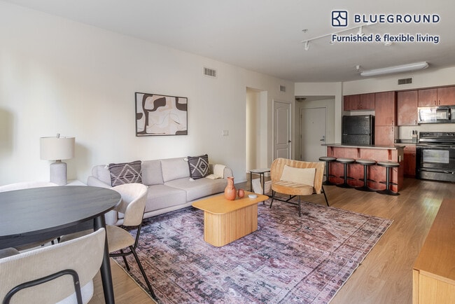 Photo - 34 Union Square Unit FL2-ID1904